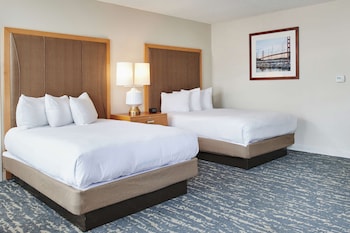 Room, 2 Double Beds, Balcony