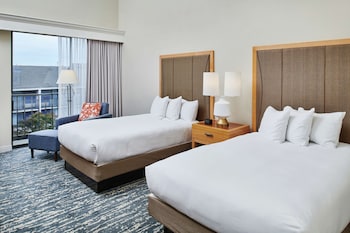 Standard Room, 2 Double Beds, Non Smoking