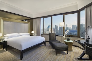 Premier Room, 1 King Bed