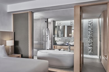 Club Room, 1 Double Bed, Terrace
