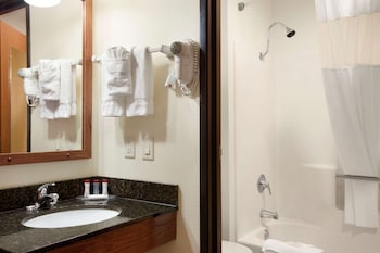 Room, Multiple Beds, Accessible, Non Smoking (Mobility Accessible, Efficiency)