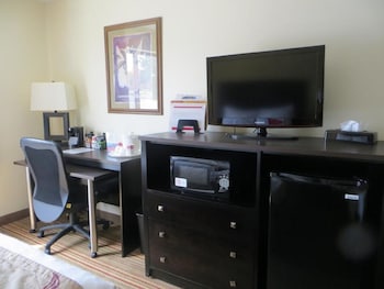 Room, Multiple Beds, Accessible, Non Smoking (Mobility Accessible, Efficiency)