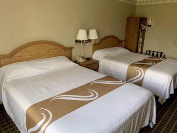 Standard Room, 2 Queen Beds