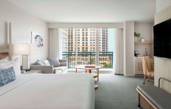 Studio Suite, 1 King Bed, Accessible (Hearing)