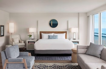 Royal Suite, 1 King Bed (Palm)