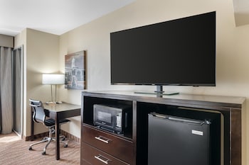 Standard Room, 2 Queen Beds, Non Smoking, Refrigerator & Microwave