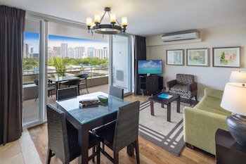 Condo, 1 Bedroom, City View