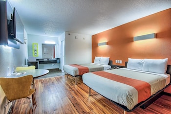 Standard Room, 2 Double Beds, Non Smoking