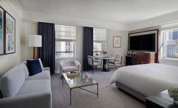 Premier Suite (Junior)