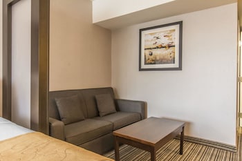 Standard Room, 2 Queen Beds