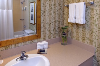 Room (Bayshore Building)