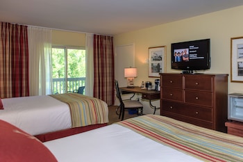 Room, 2 Queen Beds, Resort View (Pavilion)