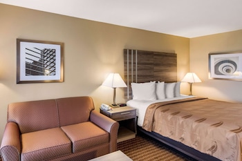 Standard Room, 1 King Bed, Smoking