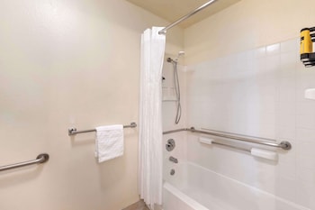 Standard Room, 1 King Bed, Accessible, Refrigerator & Microwave