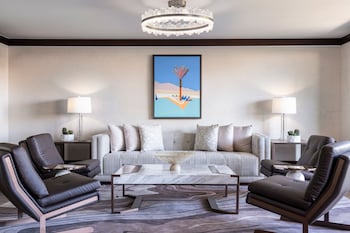 Club Room, 2 Queen Beds
