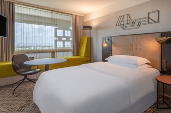 Superior Room, 1 Queen Bed