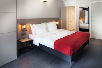 Apartment, 2 Twin Beds, Kitchen