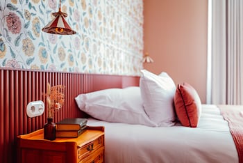 Double Room Privilege