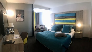 Prestige Room