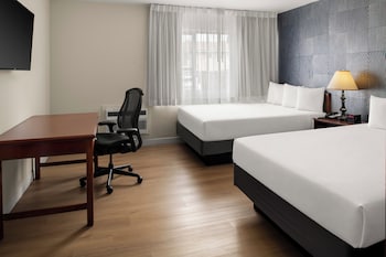 Deluxe Room, 2 Double Beds