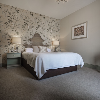 Classic Plus Double Room