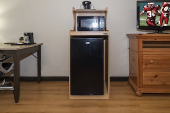 Superior Room, 1 King Bed, Accessible, Non Smoking