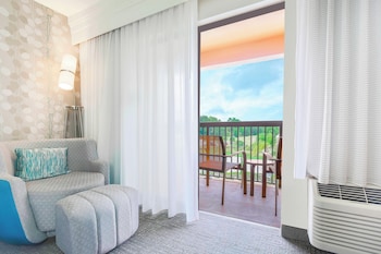 Room, 1 King Bed with Sofa bed, Balcony, Oceanfront