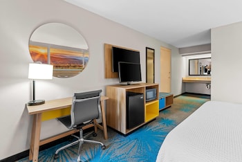 Room, 1 King Bed, Accessible
