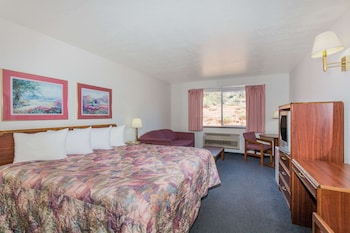 Upgraded, Room, 1 King Bed, Non Smoking