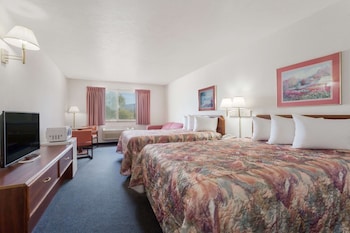 Studio Suite, 2 Queen Beds, Non Smoking