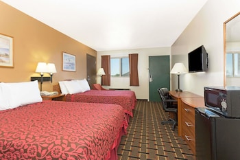 Room, 2 Queen Beds, Non Smoking