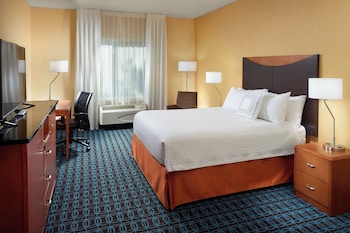 Room, 1 Queen Bed, Hearing Accessible (Accessible Bathtub)