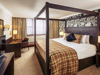 Superior Suite, 1 Double Bed, Lake View, Lakeside