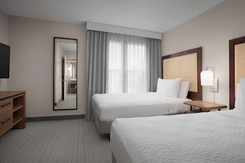 Suite, 2 Double Beds, Fireplace