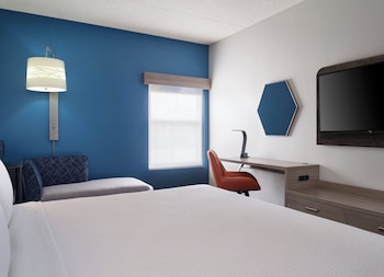 Standard Room, 1 King Bed, Accessible (Mobility, Transfer Shower)