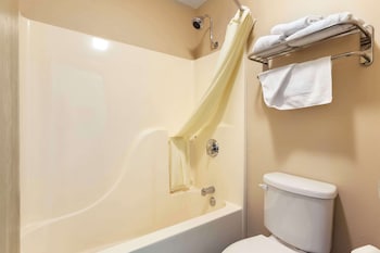 Standard Room, 1 King Bed, Non Smoking, Refrigerator & Microwave
