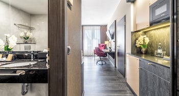 Standard Double Room (Lake Side)
