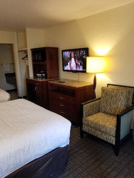 Standard Room, 2 Double Beds, Non Smoking