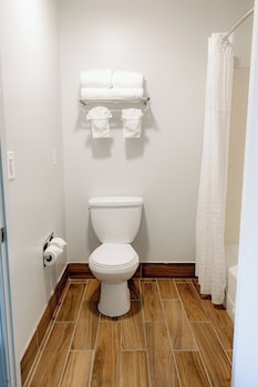 Suite, Multiple Beds, Accessible, Non Smoking