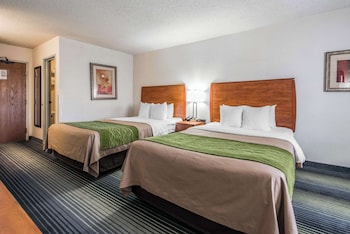 Double Room, 2 Queen Beds, Non Smoking
