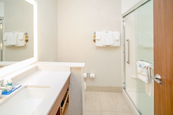 Standard Room, 2 Queen Beds, Accessible