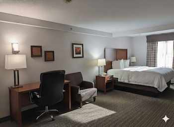 Suite, 1 King Bed, Non Smoking, Jetted Tub