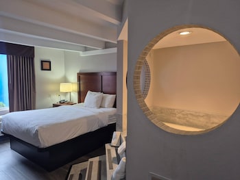Suite, 1 Queen Bed, Non Smoking