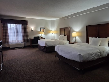 Suite, 2 Queen Beds, Non Smoking (Upgrade)