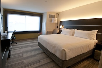 Standard Room, 1 King Bed, Accessible (Comm Access)