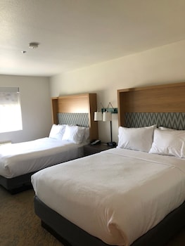 Standard Room, 2 Queen Beds