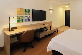 Standard Room, 1 King Bed with Sofa bed (Bath Shower Combination)