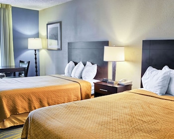 Standard Double Room, 2 Double Beds, Non Smoking