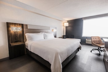 Standard Room, 1 King Bed