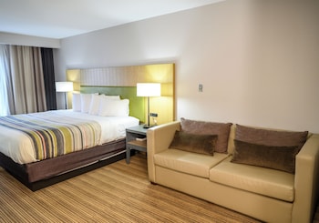Suite, 1 King Bed with Sofa bed, Upper Floor (No Elevator)